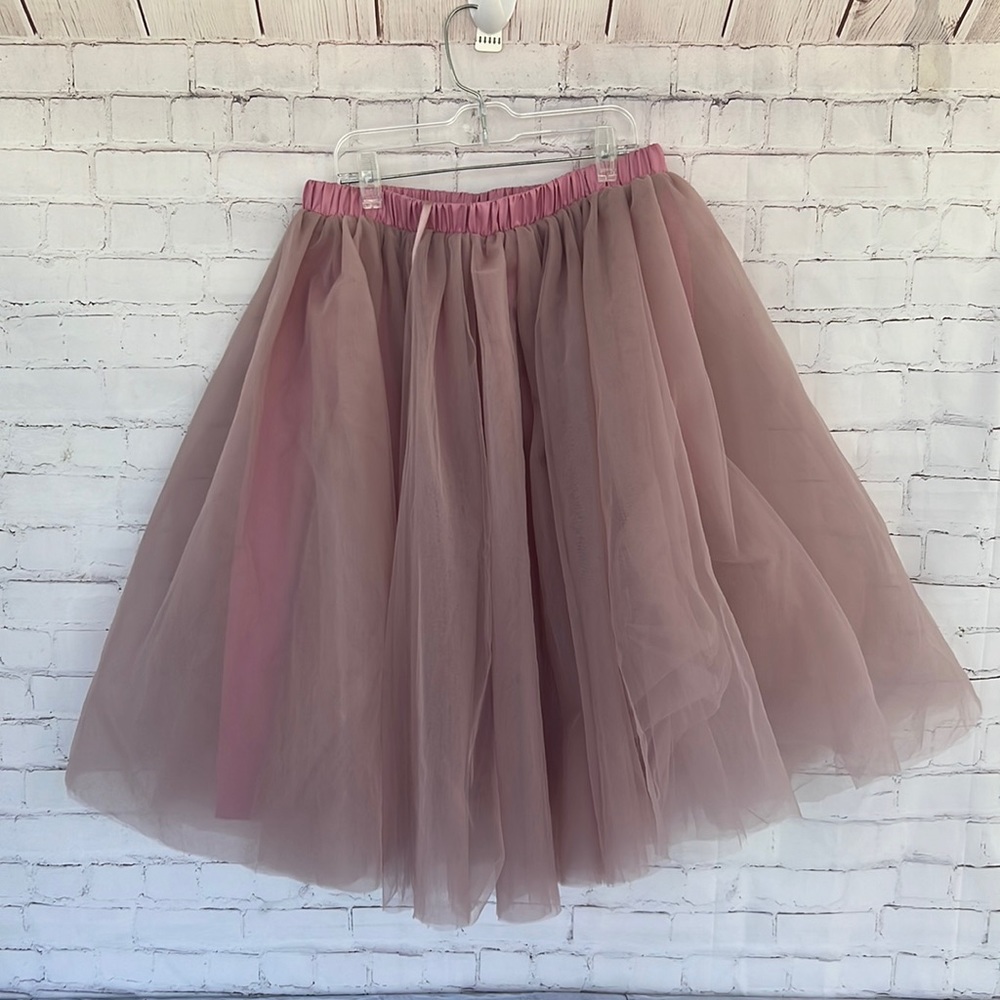 Lisong pink tulle skirt size 12